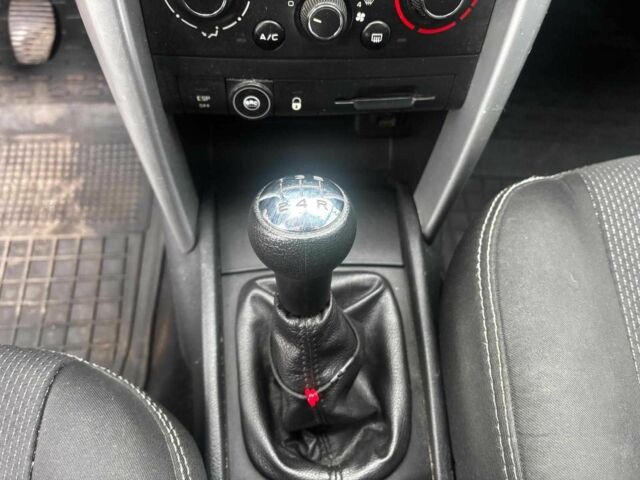 Чорний Пежо 207, об'ємом двигуна 1.4 л та пробігом 180 тис. км за 4990 $, фото 21 на Automoto.ua