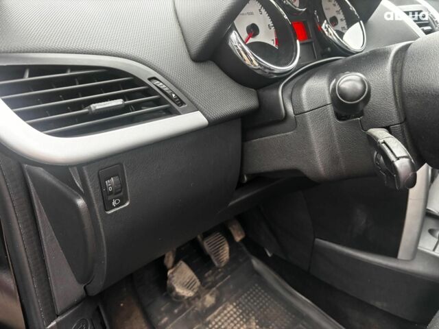 Черный Пежо 207, объемом двигателя 1.4 л и пробегом 180 тыс. км за 4990 $, фото 19 на Automoto.ua