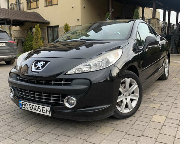 Черный Пежо 207, объемом двигателя 1.6 л и пробегом 200 тыс. км за 5500 $, фото 1 на Automoto.ua