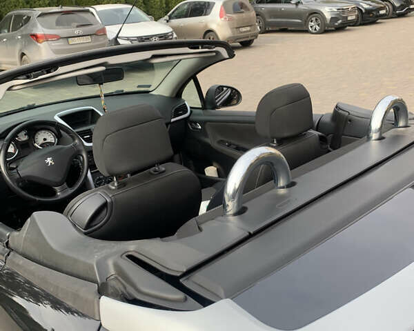 Черный Пежо 207, объемом двигателя 1.6 л и пробегом 200 тыс. км за 5500 $, фото 41 на Automoto.ua