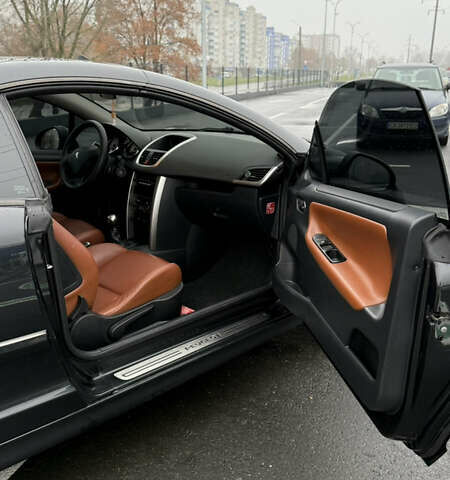 Черный Пежо 207, объемом двигателя 1.6 л и пробегом 137 тыс. км за 6500 $, фото 9 на Automoto.ua