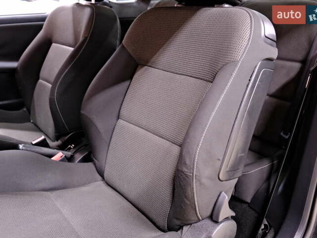 Чорний Пежо 207, об'ємом двигуна 1.6 л та пробігом 180 тис. км за 4900 $, фото 25 на Automoto.ua