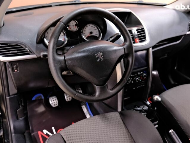 Пежо 207 2012 у Одесі на Automoto.ua Чорний Пежо 207, об'ємом двигуна 1.6 л та пробігом 180 тис. км за 4900 $, фото 6 на Automoto.ua