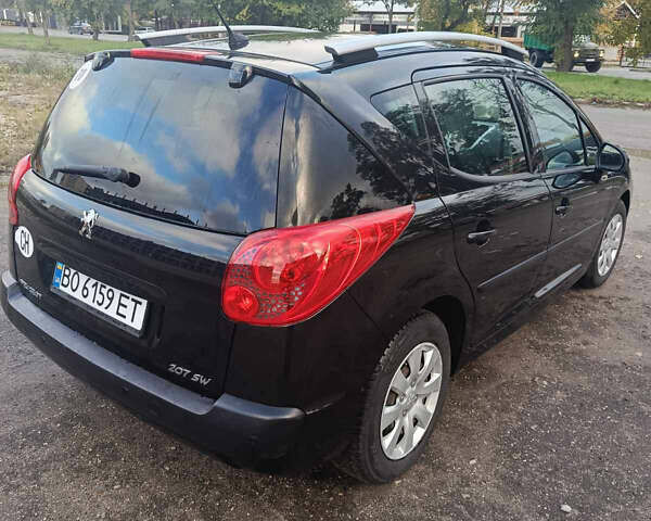 Чорний Пежо 207, об'ємом двигуна 1.6 л та пробігом 165 тис. км за 5150 $, фото 3 на Automoto.ua