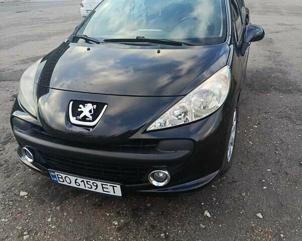 Чорний Пежо 207, об'ємом двигуна 1.6 л та пробігом 165 тис. км за 5150 $, фото 1 на Automoto.ua