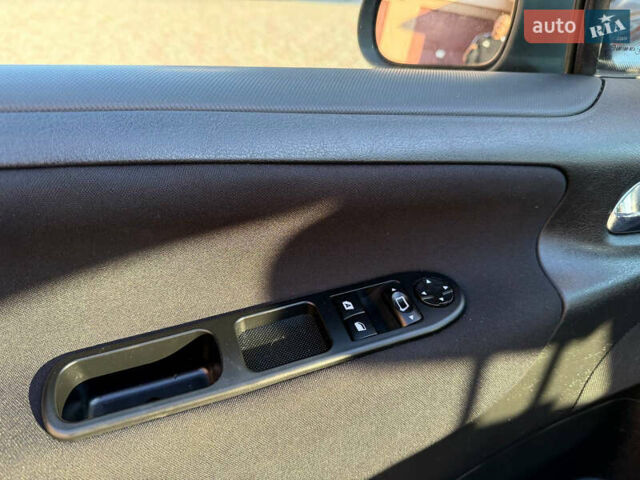 Черный Пежо 207, объемом двигателя 1.6 л и пробегом 198 тыс. км за 5450 $, фото 31 на Automoto.ua