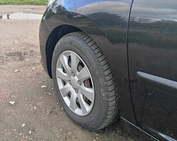 Чорний Пежо 207, об'ємом двигуна 1.6 л та пробігом 165 тис. км за 5150 $, фото 19 на Automoto.ua
