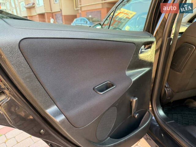 Пежо 207 2007 в Ивано-Франковске на Automoto.ua Черный Пежо 207, объемом двигателя 1.6 л и пробегом 198 тыс. км за 5650 $, фото 50 на Automoto.ua