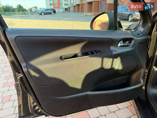 Черный Пежо 207, объемом двигателя 1.6 л и пробегом 198 тыс. км за 5450 $, фото 30 на Automoto.ua