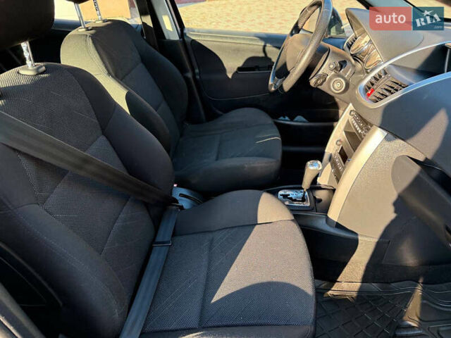 Черный Пежо 207, объемом двигателя 1.6 л и пробегом 198 тыс. км за 5450 $, фото 67 на Automoto.ua