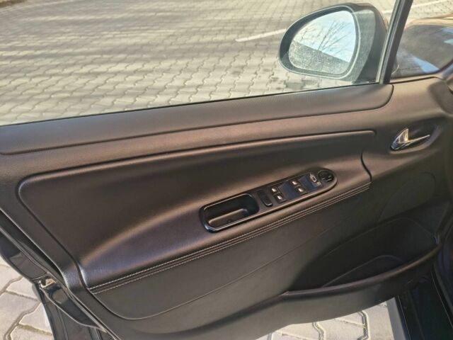 Черный Пежо 207, объемом двигателя 1.6 л и пробегом 220 тыс. км за 4000 $, фото 7 на Automoto.ua