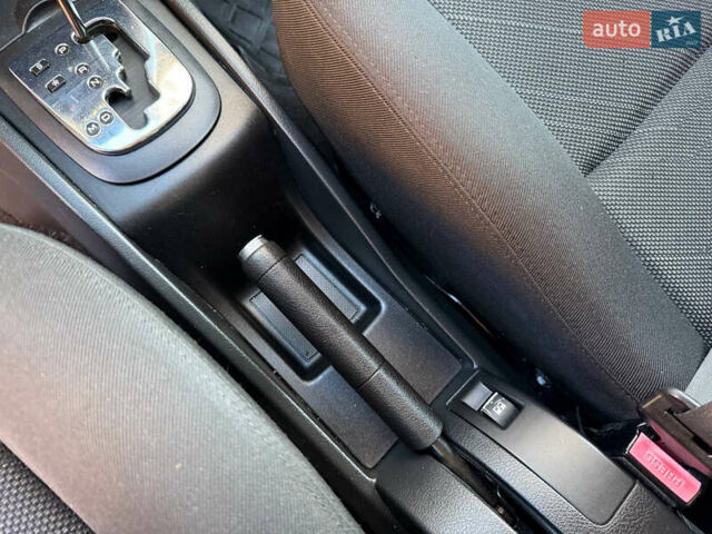 Пежо 207 2007 в Ивано-Франковске на Automoto.ua Черный Пежо 207, объемом двигателя 1.6 л и пробегом 198 тыс. км за 5650 $, фото 41 на Automoto.ua