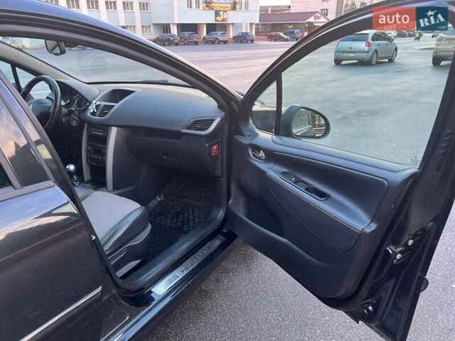 Черный Пежо 207, объемом двигателя 1.6 л и пробегом 205 тыс. км за 4250 $, фото 29 на Automoto.ua