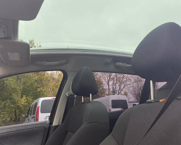 Пежо 207 2008 у Белой Церкве на Automoto.ua Чорний Пежо 207, об'ємом двигуна 1.6 л та пробігом 210 тис. км за 5000 $, фото 8 на Automoto.ua