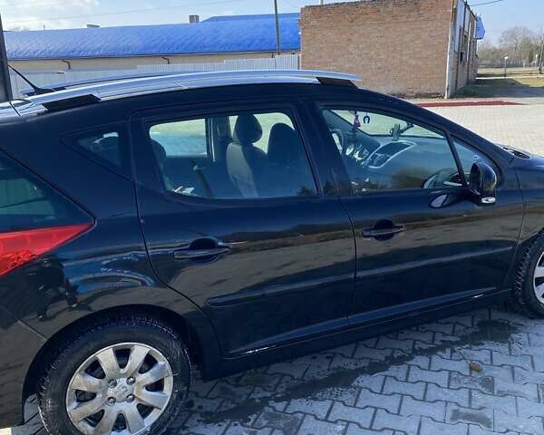 Чорний Пежо 207, об'ємом двигуна 1.4 л та пробігом 216 тис. км за 4200 $, фото 3 на Automoto.ua