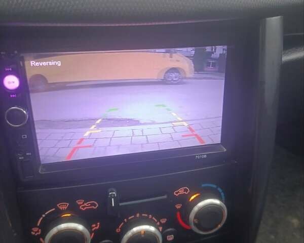 Чорний Пежо 207, об'ємом двигуна 1.4 л та пробігом 218 тис. км за 3600 $, фото 57 на Automoto.ua