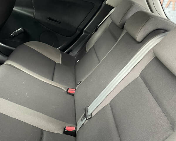 Пежо 207 2011 в Белой Церкве на Automoto.ua Черный Пежо 207, объемом двигателя 1.4 л и пробегом 231 тыс. км за 4500 $, фото 7 на Automoto.ua