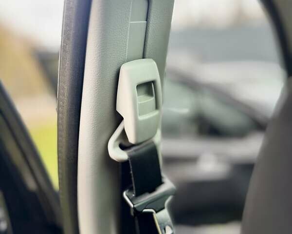 Чорний Пежо 207, об'ємом двигуна 1.4 л та пробігом 126 тис. км за 4900 $, фото 25 на Automoto.ua