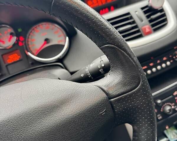 Чорний Пежо 207, об'ємом двигуна 1.4 л та пробігом 126 тис. км за 4900 $, фото 23 на Automoto.ua