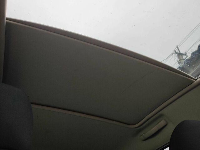 Чорний Пежо 207, об'ємом двигуна 1.6 л та пробігом 292 тис. км за 6000 $, фото 8 на Automoto.ua