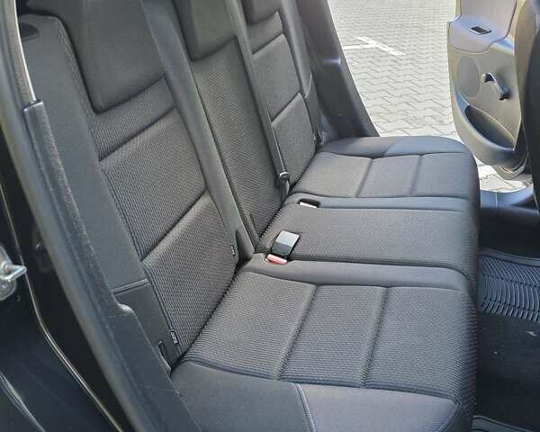 Черный Пежо 207, объемом двигателя 1.4 л и пробегом 182 тыс. км за 4500 $, фото 13 на Automoto.ua