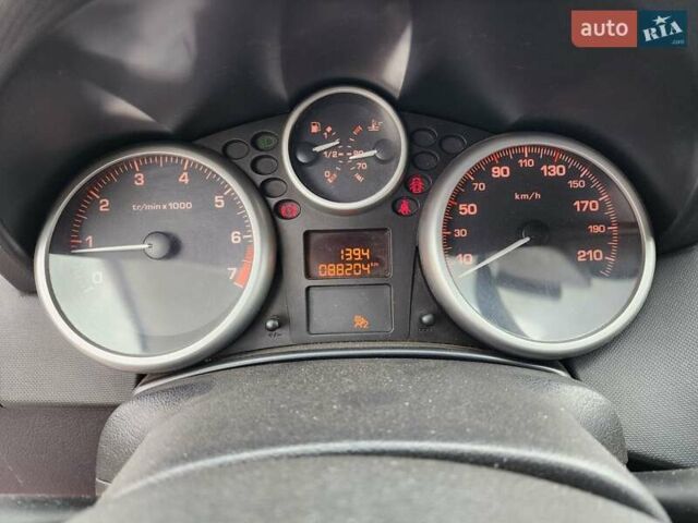 Красный Пежо 207, объемом двигателя 1.36 л и пробегом 88 тыс. км за 3900 $, фото 6 на Automoto.ua