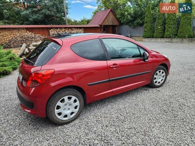 Красный Пежо 207, объемом двигателя 1.36 л и пробегом 88 тыс. км за 3900 $, фото 3 на Automoto.ua