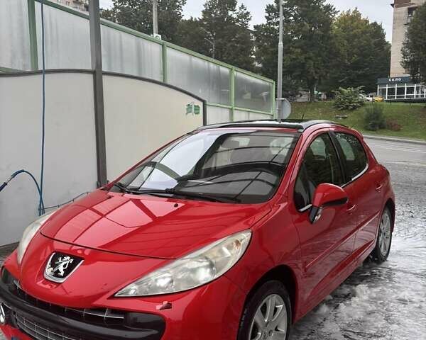 Червоний Пежо 207, об'ємом двигуна 1.6 л та пробігом 154 тис. км за 5200 $, фото 1 на Automoto.ua