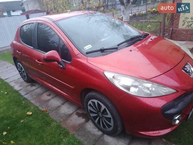 Пежо 207 2007 в Радивилове на Automoto.ua Красный Пежо 207, объемом двигателя 1.6 л и пробегом 200 тыс. км за 3500 $, фото 4 на Automoto.ua