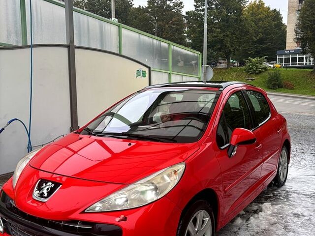 Червоний Пежо 207, об'ємом двигуна 1.6 л та пробігом 154 тис. км за 5100 $, фото 4 на Automoto.ua