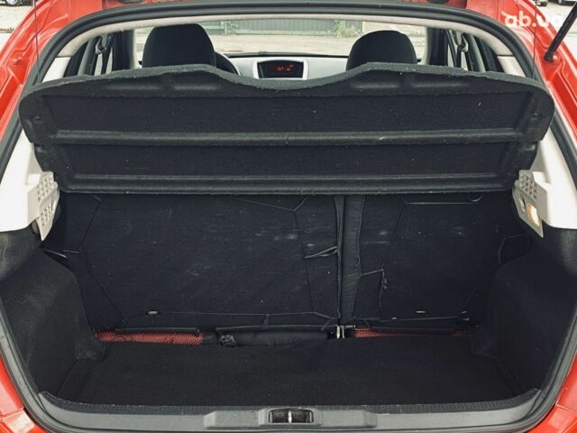 Червоний Пежо 207, об'ємом двигуна 1.6 л та пробігом 138 тис. км за 6300 $, фото 9 на Automoto.ua