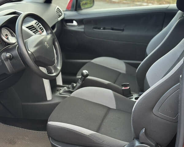 Пежо 207 2008 у Вінниці на Automoto.ua Червоний Пежо 207, об'ємом двигуна 1.4 л та пробігом 152 тис. км за 3800 $, фото 19 на Automoto.ua