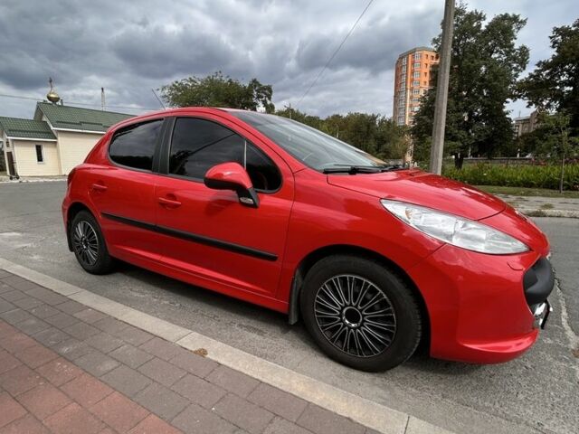 Красный Пежо 207, объемом двигателя 1.4 л и пробегом 139 тыс. км за 5200 $, фото 4 на Automoto.ua