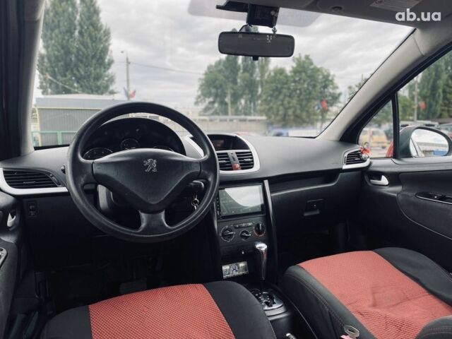 Червоний Пежо 207, об'ємом двигуна 1.6 л та пробігом 138 тис. км за 6300 $, фото 15 на Automoto.ua