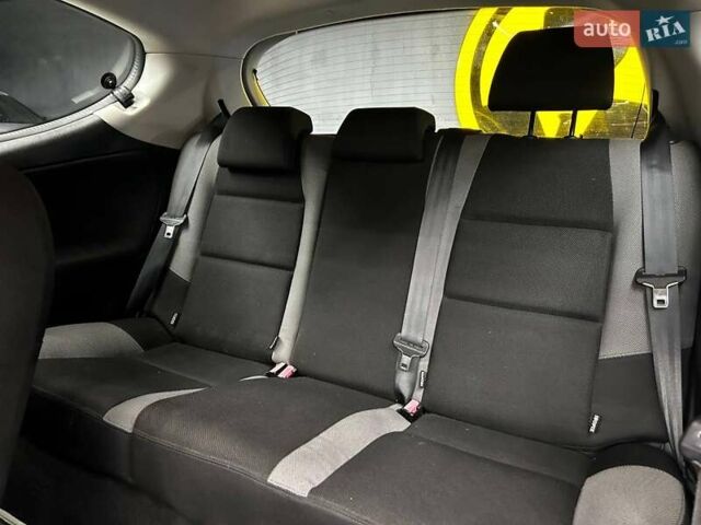 Красный Пежо 207, объемом двигателя 1.36 л и пробегом 169 тыс. км за 4500 $, фото 12 на Automoto.ua