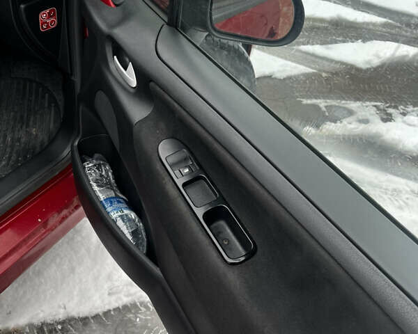 Червоний Пежо 207, об'ємом двигуна 1.4 л та пробігом 260 тис. км за 3800 $, фото 22 на Automoto.ua