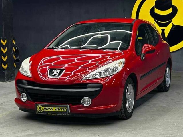 Красный Пежо 207, объемом двигателя 1.4 л и пробегом 169 тыс. км за 4500 $, фото 2 на Automoto.ua