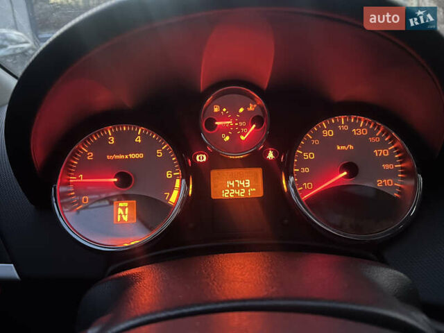 Красный Пежо 207, объемом двигателя 1.36 л и пробегом 122 тыс. км за 5200 $, фото 8 на Automoto.ua