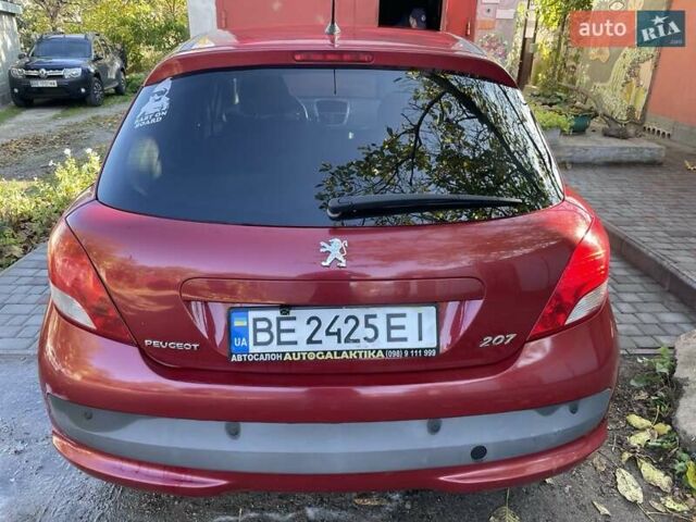 Пежо 207 2010 в Николаеве на Automoto.ua Красный Пежо 207, объемом двигателя 1.36 л и пробегом 103 тыс. км за 5800 $, фото 6 на Automoto.ua
