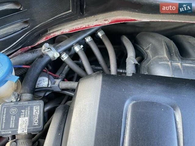 Пежо 207 2010 в Николаеве на Automoto.ua Красный Пежо 207, объемом двигателя 1.36 л и пробегом 103 тыс. км за 5800 $, фото 10 на Automoto.ua