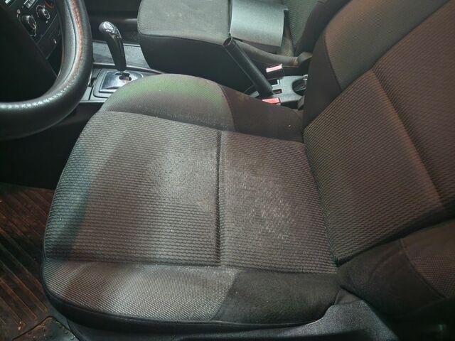 Красный Пежо 207, объемом двигателя 1.4 л и пробегом 187 тыс. км за 4600 $, фото 4 на Automoto.ua