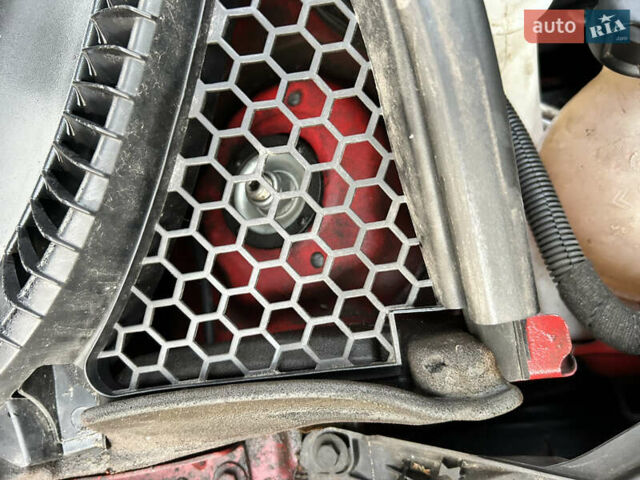 Красный Пежо 207, объемом двигателя 1.6 л и пробегом 86 тыс. км за 7500 $, фото 7 на Automoto.ua