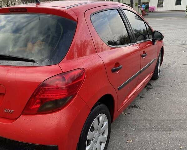 Пежо 207 2011 в Ивано-Франковске на Automoto.ua Красный Пежо 207, объемом двигателя 1.4 л и пробегом 270 тыс. км за 4600 $, фото 14 на Automoto.ua