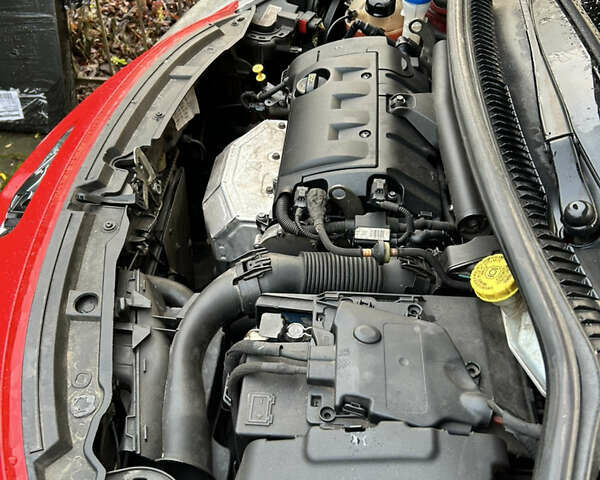 Красный Пежо 207, объемом двигателя 1.6 л и пробегом 86 тыс. км за 7500 $, фото 9 на Automoto.ua