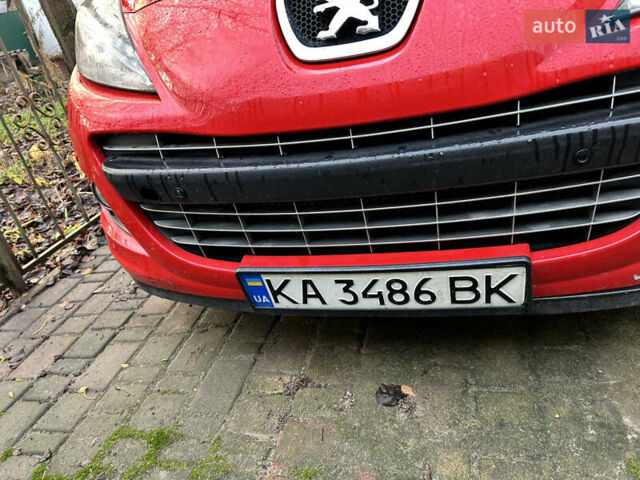 Красный Пежо 207, объемом двигателя 1.6 л и пробегом 86 тыс. км за 7500 $, фото 18 на Automoto.ua