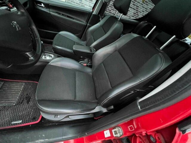 Пежо 207 2012 у Києві на Automoto.ua Червоний Пежо 207, об'ємом двигуна 1.6 л та пробігом 87 тис. км за 6450 $, фото 20 на Automoto.ua