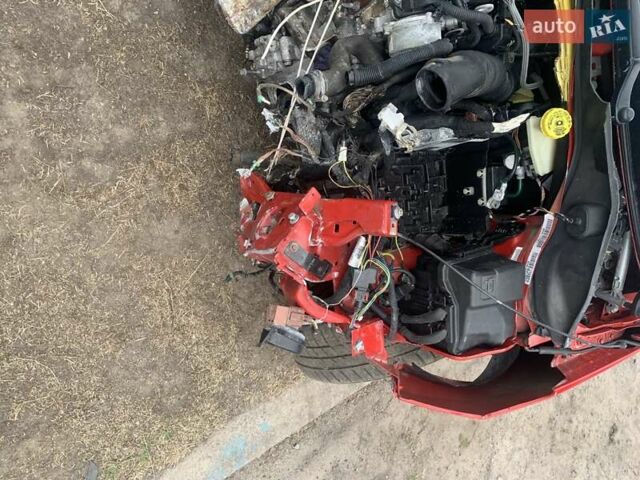 Пежо 207 2007 в Карловке на Automoto.ua Красный Пежо 207, объемом двигателя 1.6 л и пробегом 125 тыс. км за 1650 $, фото 4 на Automoto.ua