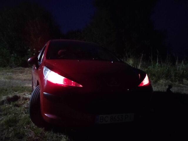 Червоний Пежо 207, об'ємом двигуна 1.4 л та пробігом 248 тис. км за 3600 $, фото 9 на Automoto.ua