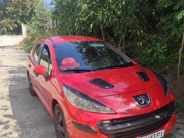 Червоний Пежо 207, об'ємом двигуна 1.4 л та пробігом 248 тис. км за 3600 $, фото 1 на Automoto.ua