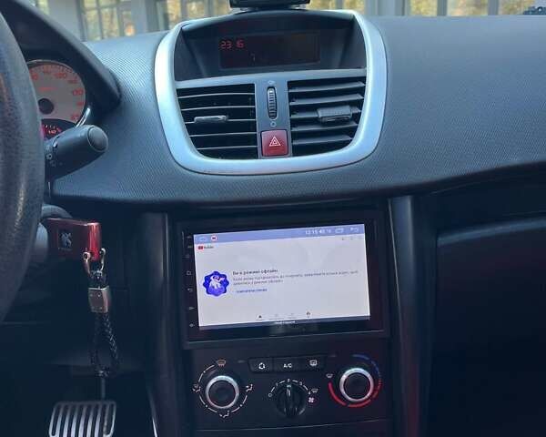 Пежо 207 2008 в Новояворовск на Automoto.ua Красный Пежо 207, объемом двигателя 1.6 л и пробегом 204 тыс. км за 5599 $, фото 10 на Automoto.ua